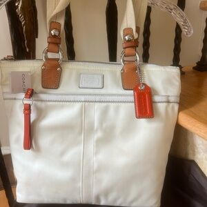 Coach HMW NYLON TOTE